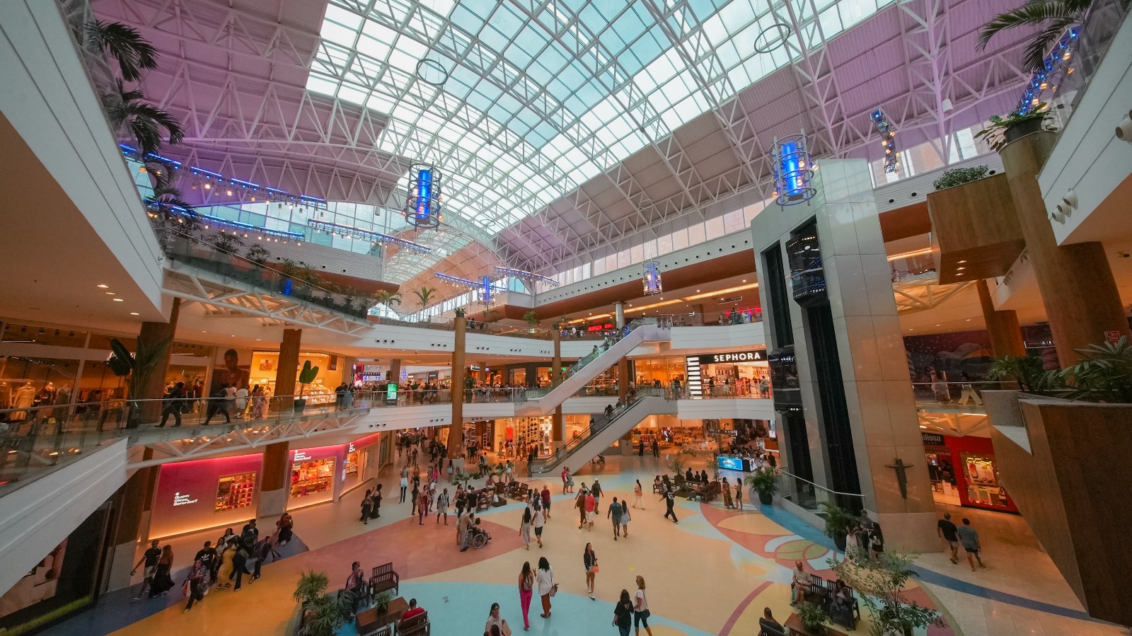 Festival acontece de 2 a 5 de julho e transforma o empreendimento em um resort urbano, com menus especiais, happy hour, descontos e programação para toda a família