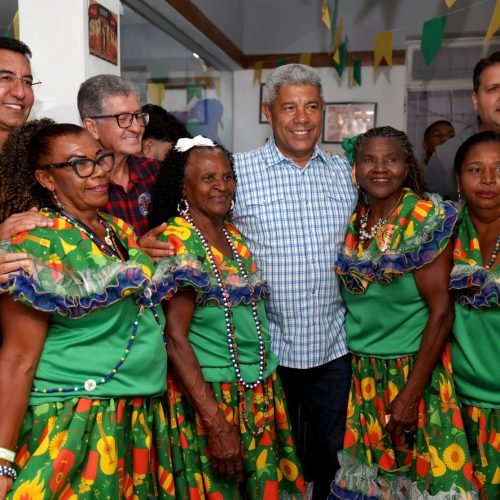 Governador marca presença nos festejos juninos de Senhor do Bonfim e Jaguarari
