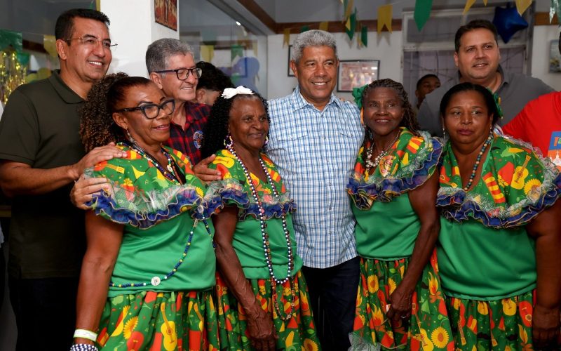 Governador marca presença nos festejos juninos de Senhor do Bonfim e Jaguarari