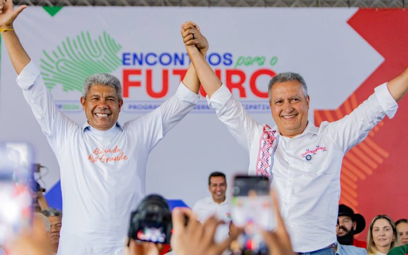 “Bahia foi o estado que mais avançou na redução da evasão escolar”, destaca Rui Costa em Barreiras