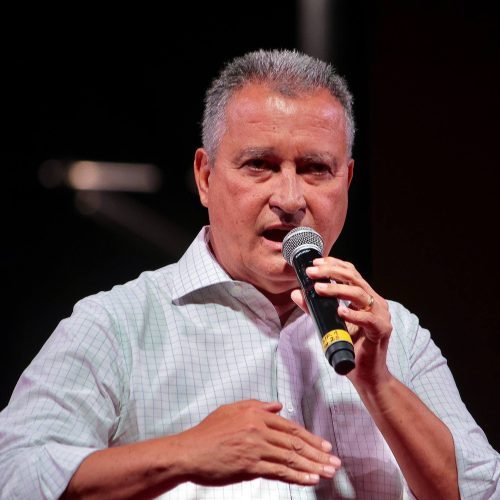 Rui diz que Brasil precisa ser “passado a limpo” e cobra investigação de caso envolvendo ACM Neto e Vorcaro