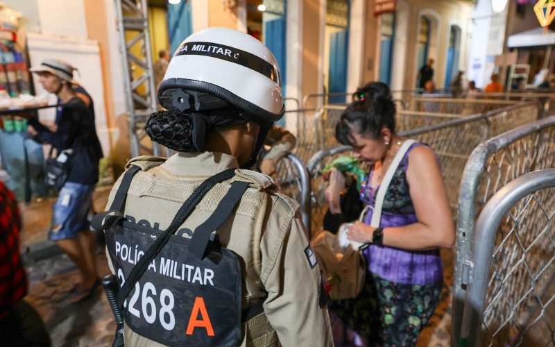 *Ações para segurança e acolhimento ao turista ganham reforço no São João da Bahia do Centro Histórico de Salvador* _Operação mobiliza 27 mil profissionais em todo o estado e garante atendimento espe
