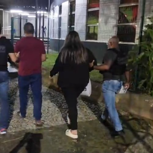 FICCO Bahia e DHPP capturam na Rodoviária dupla de homicida e contrabandista que tentava fugir da Bahia