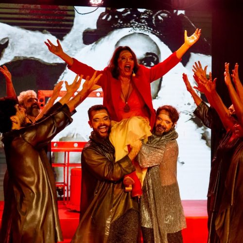 Espetáculo “Nilda: Uma Mulher Retada” reinaugura programação do Teatro Vila Velha
