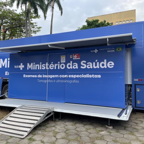 População de Itabuna (BA) é atendida por carreta de saúde da mulher do Ministério da Saúde; veja como funciona