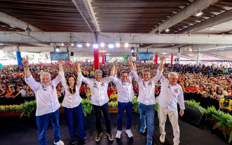 Jerônimo celebra convenção histórica com 30 mil pessoas em Salvador: “A Bahia se encontrou aqui”