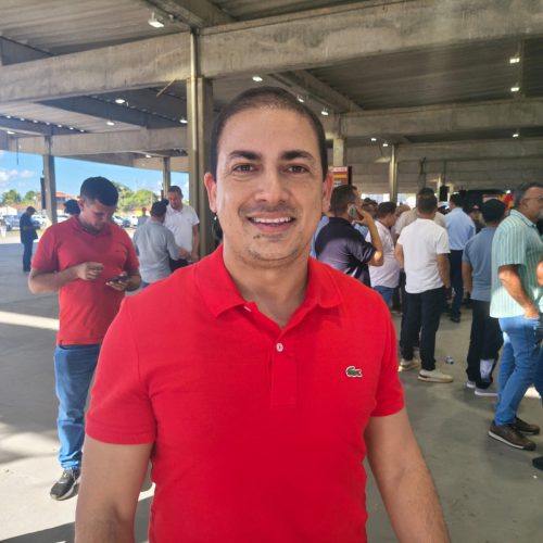 A oposição que diz que os prefeitos não têm força vai perder mais uma vez”, dispara prefeito de Ituaçu durante anúncio de investimentos do Governo do Estado